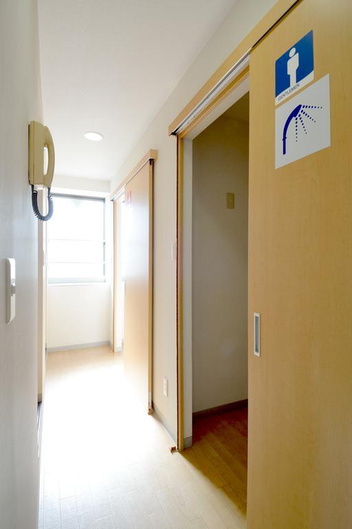 Single Room High-Bed
